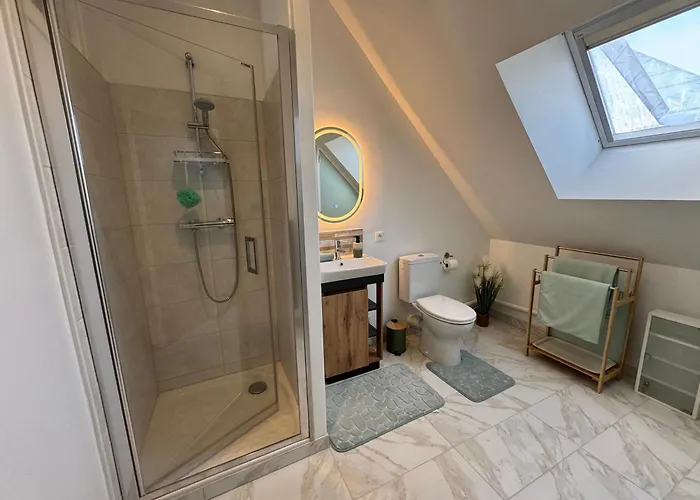 דירה Vaste Au Coeur De Solesmes (Sarthe)